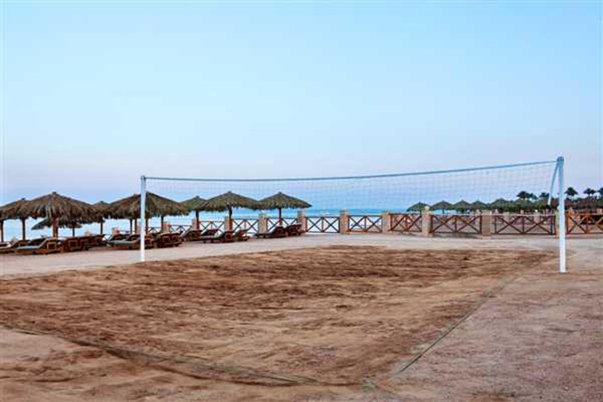 Safir Sharm Waterfalls Resort Létesítmények fotó A beach volleyball net